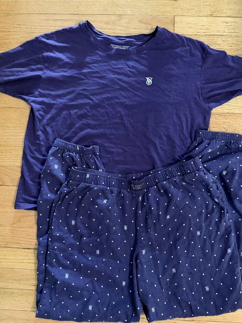 Victoria’s Secret Navy VS Logo Polka Dot Pajama Set Size M Loungewear